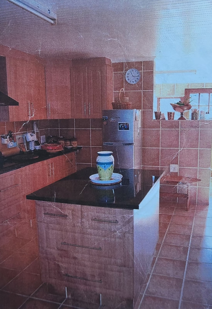 3 Bedroom Property for Sale in Forest Hill Eastern Cape